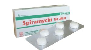 اسپیرامایسین چیست؟ معرفی کاربردهای این آنتی‌ بیوتیک کمتر شناخته‌ شده