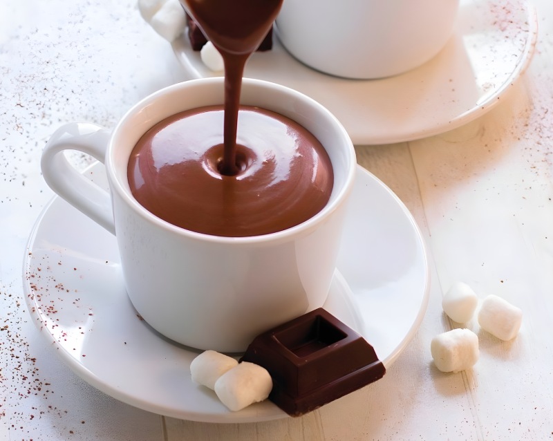 چگونه شکلات داغ سالم‌ تر تهیه کنیم؟